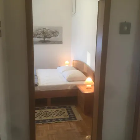 Apartment Maleo