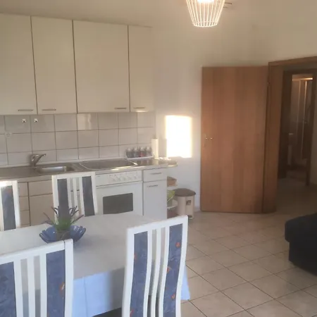 Maleo Apartment *