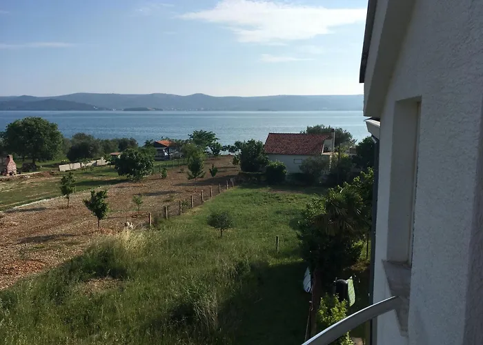 Maleo * Sveti Petar (Zadar)